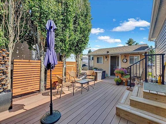 3rd image of 370165 N 79th St E #153