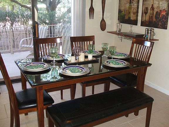 Open Plan Dining Area