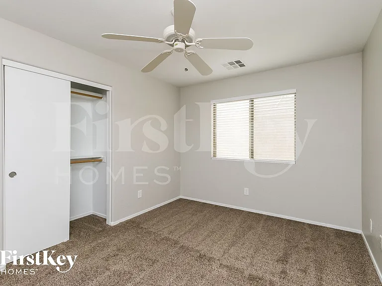 35426 N Happy Jack Dr — Photo 11