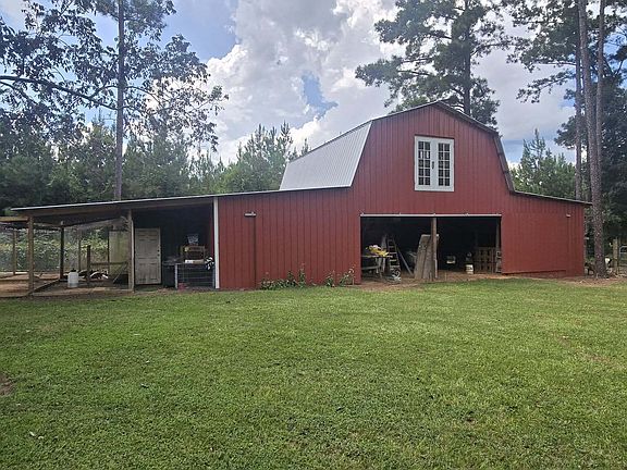3rd image of 348 Ponders Mill Rd