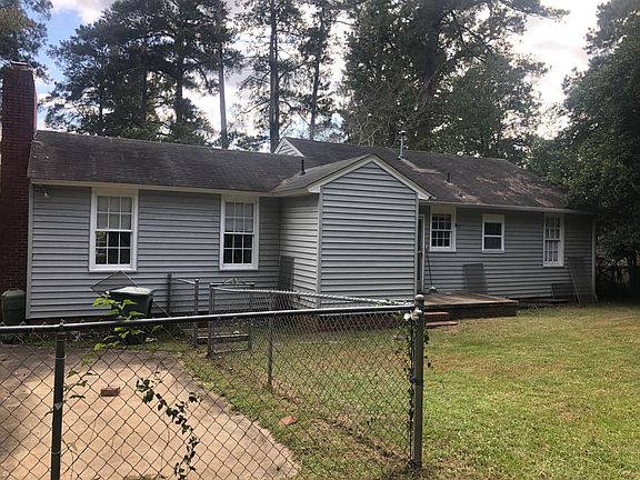 2nd image of 2255 Wildwood Dr