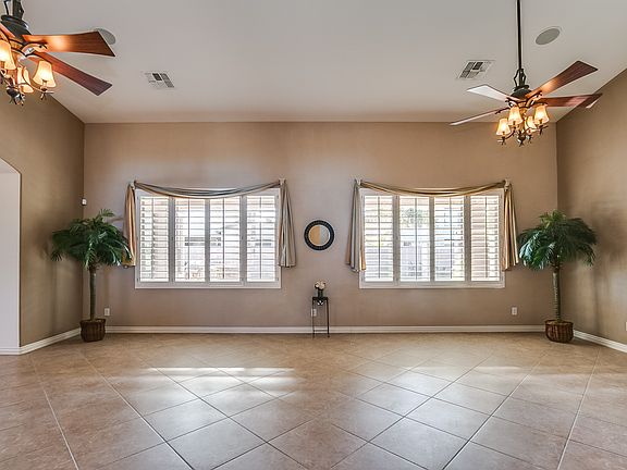 4th image of 7419 N 86th Ln