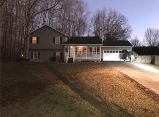2971 Hollow Mill Ln, Buford, GA 30519