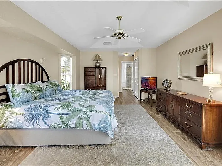 527 Saint Girons Ct — Photo 27