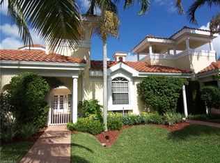 437 2nd Ave S #C-1, Naples, FL 34102
