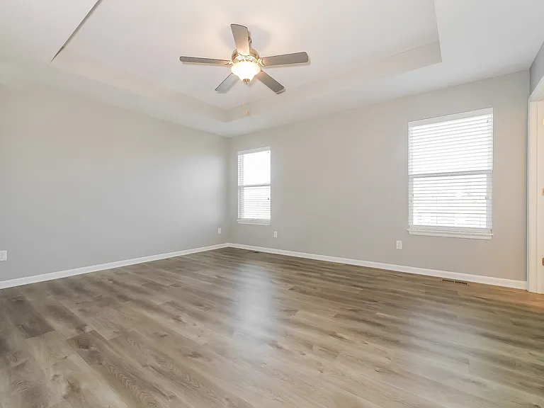 1004 NW High View Dr — Photo 6