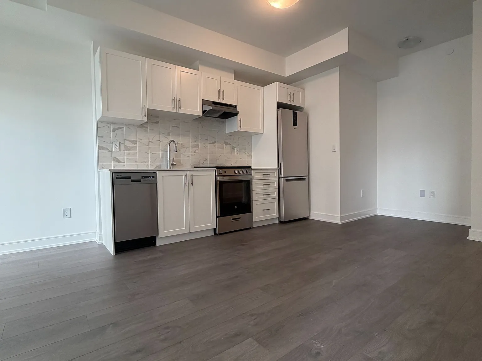 1 bed, $2,200 — Photo 2