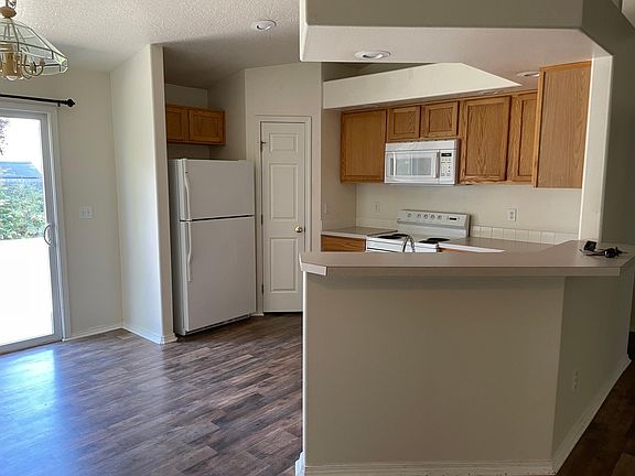 Kitchen and dining room