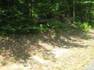 30 Kelsies Way, Putnam, CT 06260