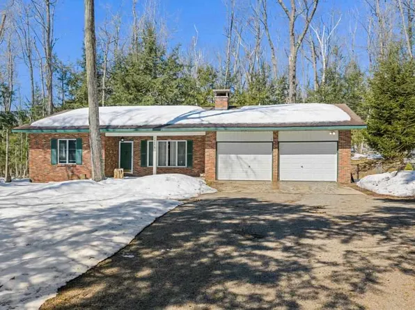 7505 Tamarac Trl, Harbor Springs, MI 49740