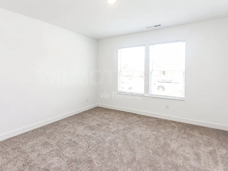 8831 Georgina St — Photo 9