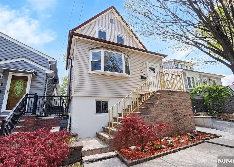 1st image of 774 8th St