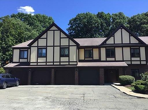 2nd image of 14 Rainbow Pond Dr APT B1