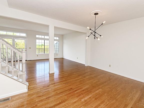 4th image of 6414 Silverfox Dr