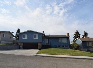 14 Lila Dr, Havre, MT 59501