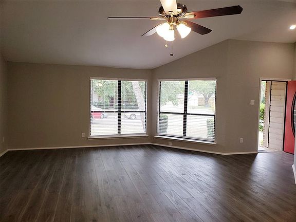 3rd image of 3117 Shadywood Ct