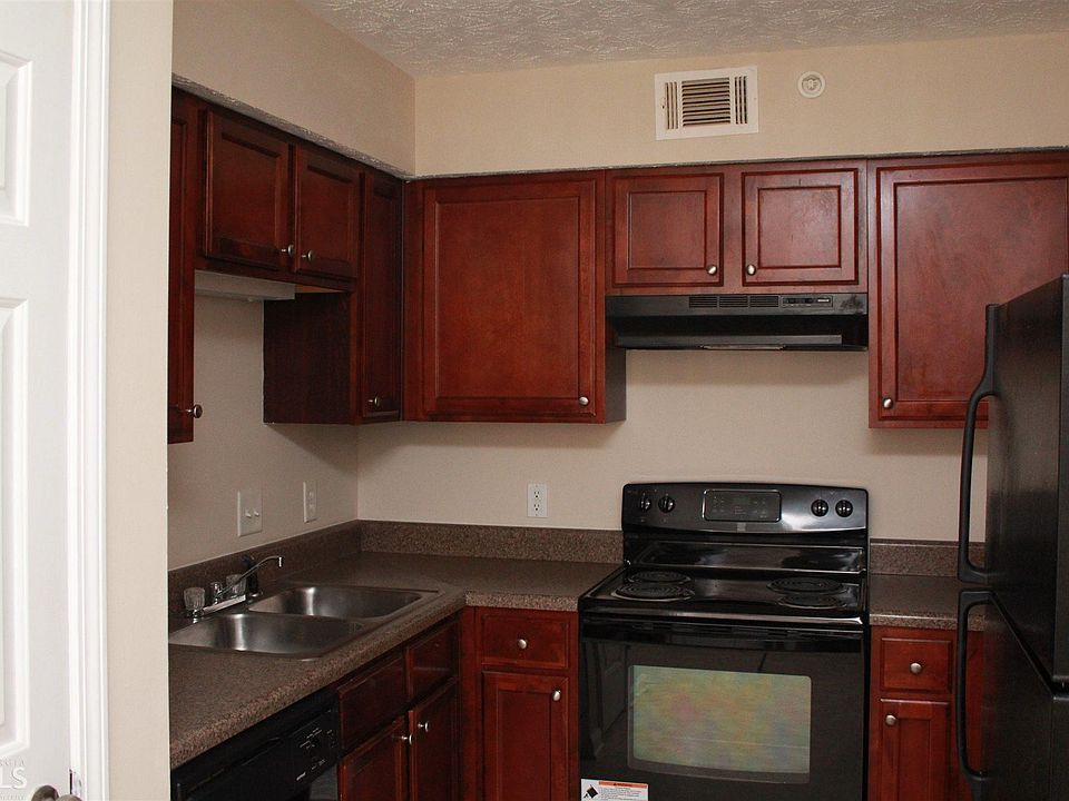 2nd image of 375 Winding River Dr Unit A