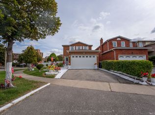 30 Daffodil Pl, Brampton, ON L6Y3B6