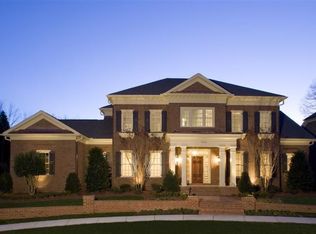 9515 Heydon Hall Cres, Charlotte, NC 28210