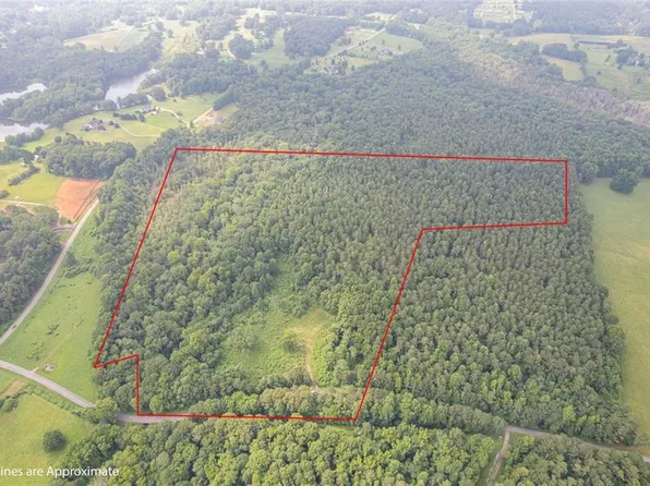 104 Martin Cemetary Rd #2, Carrollton, GA 30117