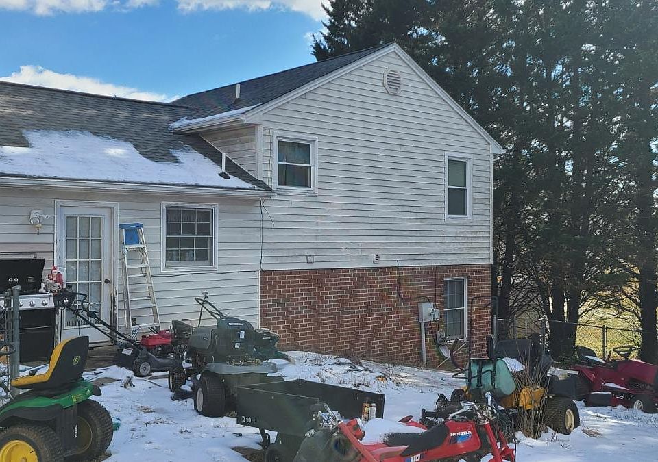 2nd image of 42 Littlecrest Ln