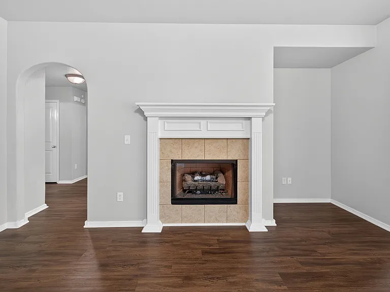 12007 S Vine St — Photo 12