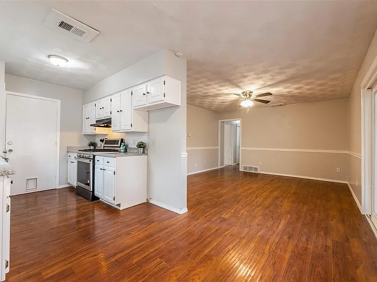 3621 Pleasant Run Rd — Photo 7