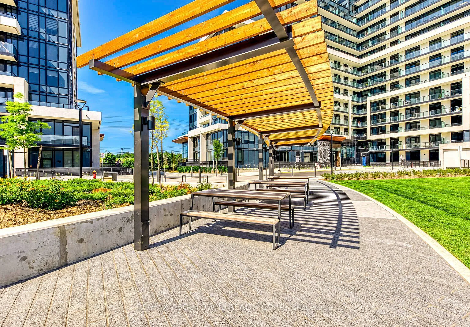 2 bed, $2,850 — Photo 3