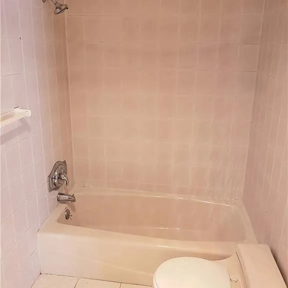 148 W Highland Ave — Photo 9