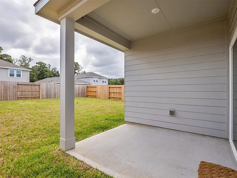 18669 Shauna Danielle Dr — Photo 18