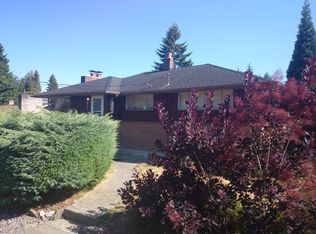 4815 SW Niesz Ct, Seattle, WA 98116