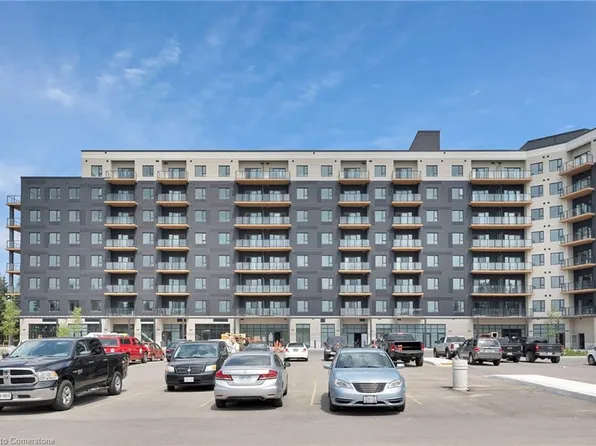 525 New Dundee Rd #806, Kitchener, ON N2P 0K8
