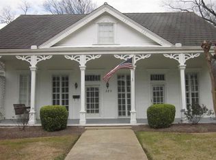 521 E Broadway St, Yazoo City, MS 39194