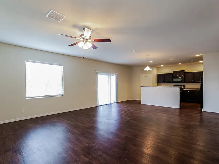 8207 W Pueblo Ave — Photo 6