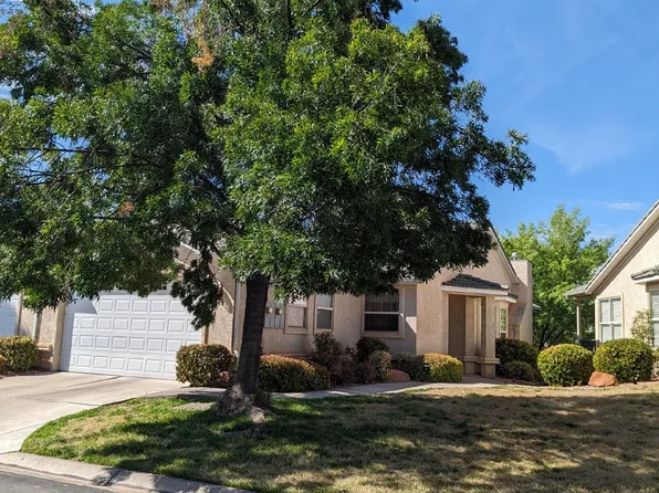 149 N Turnbury Ln, Washington, UT 84780