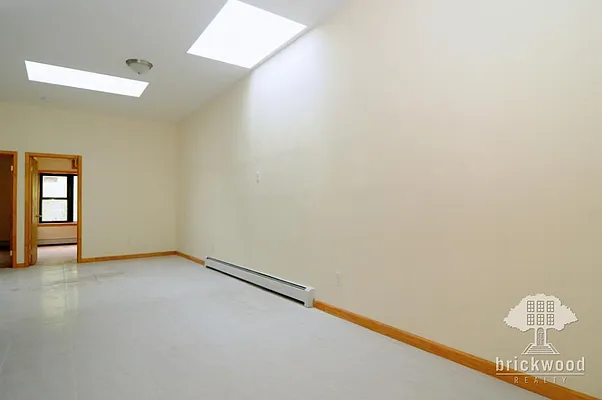 Rented by Brickwood Realty | media 3