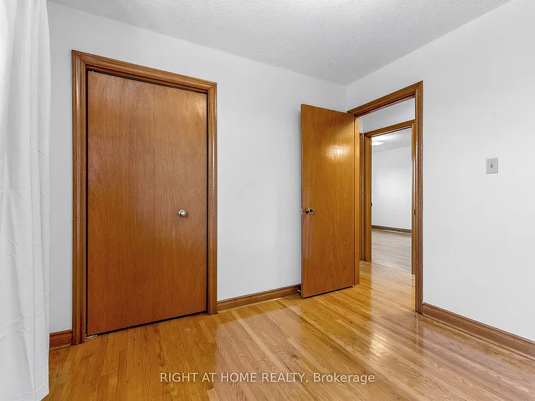 33 Arthur Griffith Dr #A — Photo 20