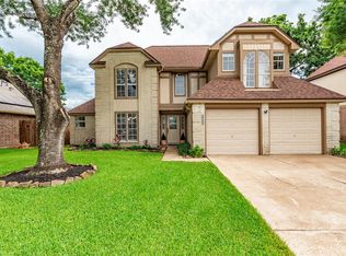 1417 S Heron Dr, Seabrook, TX 77586
