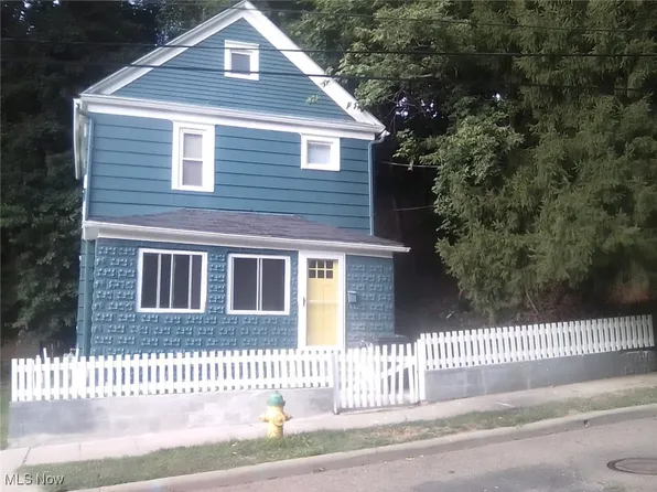 27 W Glenwood Ave, Akron, OH 44304