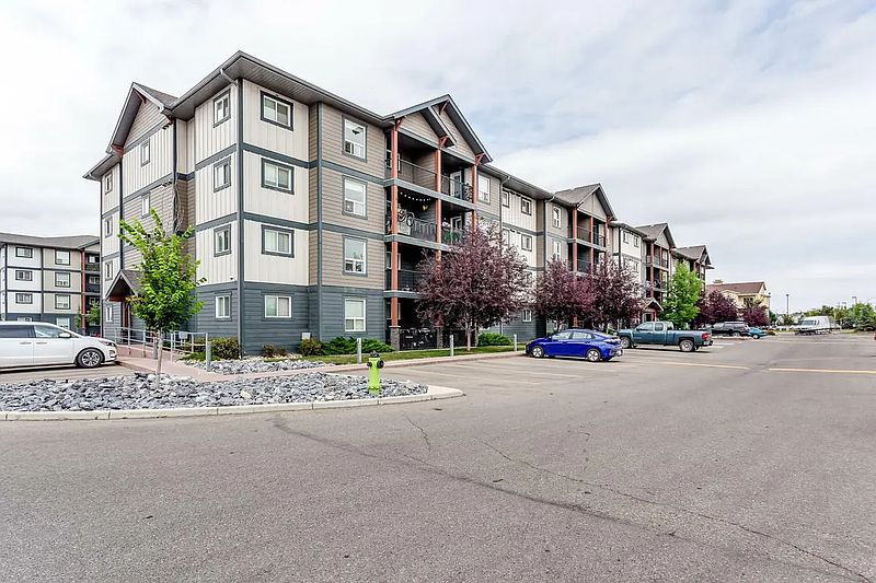 Airdrie Apartment for rent - 2 Bedrooms — photo 24