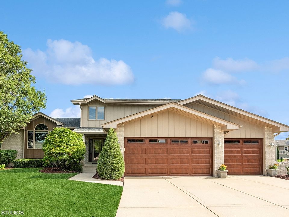 1st image of 8030 Highfield Ct