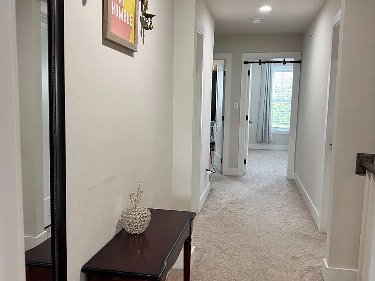 213 Catalpa Ln — Photo 11