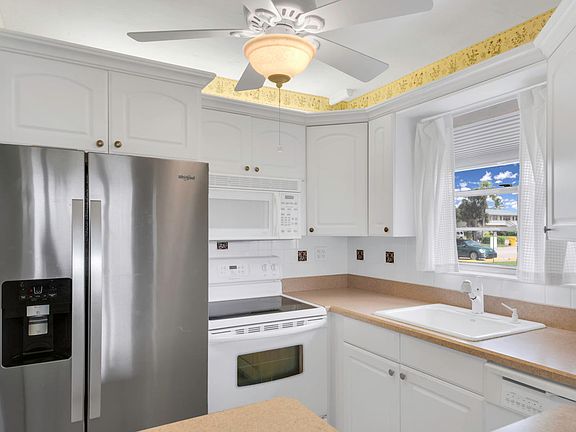 5th image of 311 Andover M #311