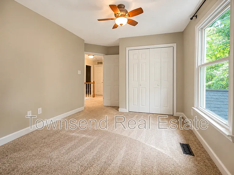 2937 Delaware Dr — Photo 27
