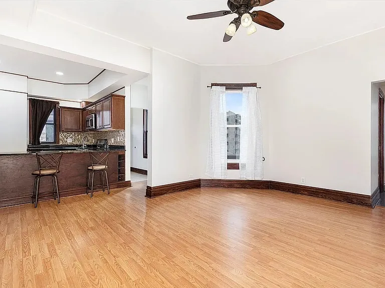 232 Des Plaines Ave #2 — Photo 6