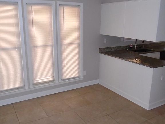 5th image of 3960 Birch Fork Dr