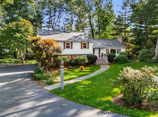 19 Smithshire Ests, Andover, MA 01810