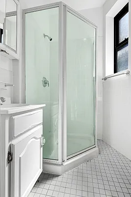 Rented by Cooper & Cooper Real Estate | media 6