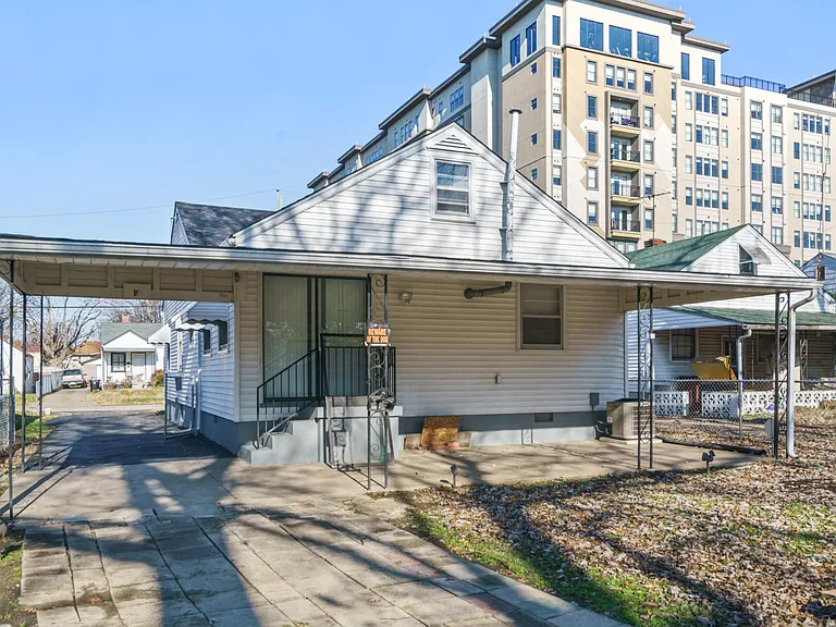 420 Creel Ave — Photo 6