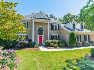 4900 Ridgetop Trl, Charlotte, NC 28215